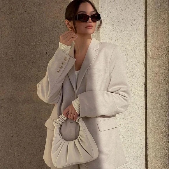 JW PEI Handbag - Picture 2 of 6